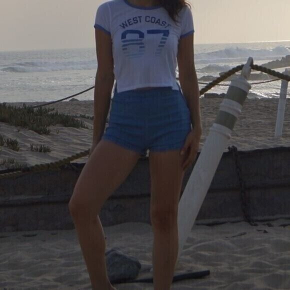 Forever 21 Light Blue High Waited Short Shorts Size S - Picture 2 of 9